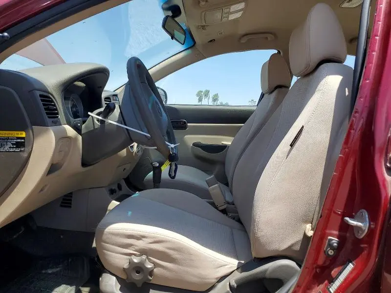 2011 HYUNDAI ACCENT GLS  