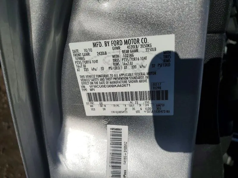 2011 FORD ESCAPE LIMITED  