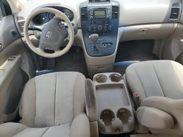 2011 KIA SEDONA LX  