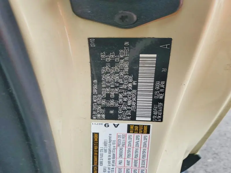 2010 TOYOTA FJ CRUISER BASE  
