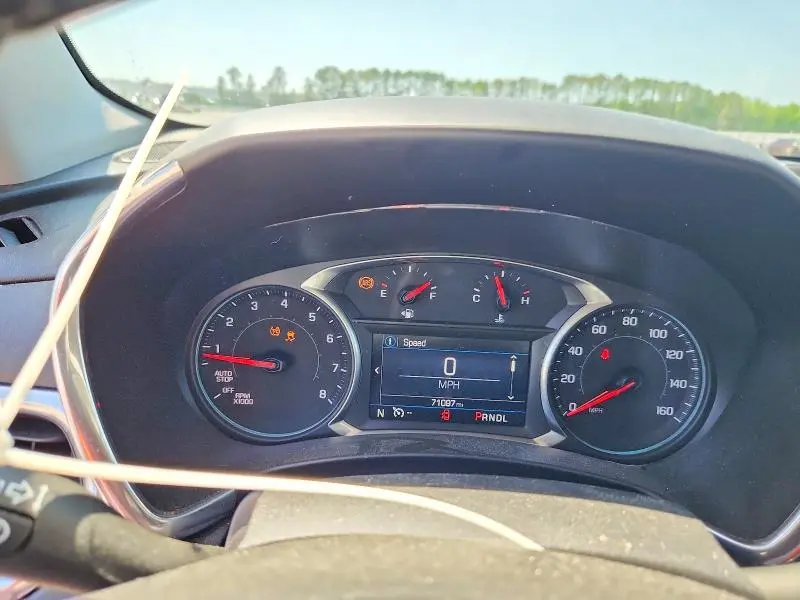 2021 CHEVROLET EQUINOX LT  