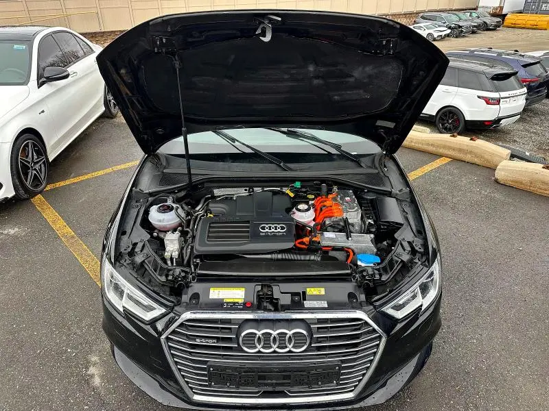 2018 AUDI A3 E-TRON PREMIUM  