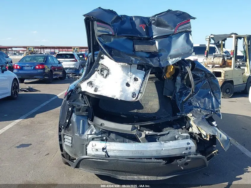 2020 TESLA MODEL Y LONG RANGE DUAL MOTOR ALL-WHEEL DRIVE