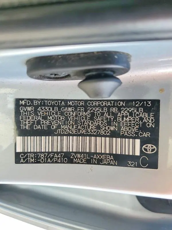 2014 TOYOTA PRIUS V TWO  