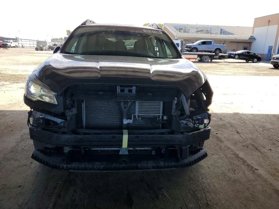 2019 SUBARU ASCENT LIMITED  