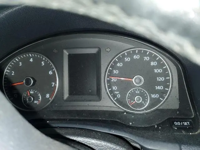 2010 VOLKSWAGEN JETTA LIMITED  