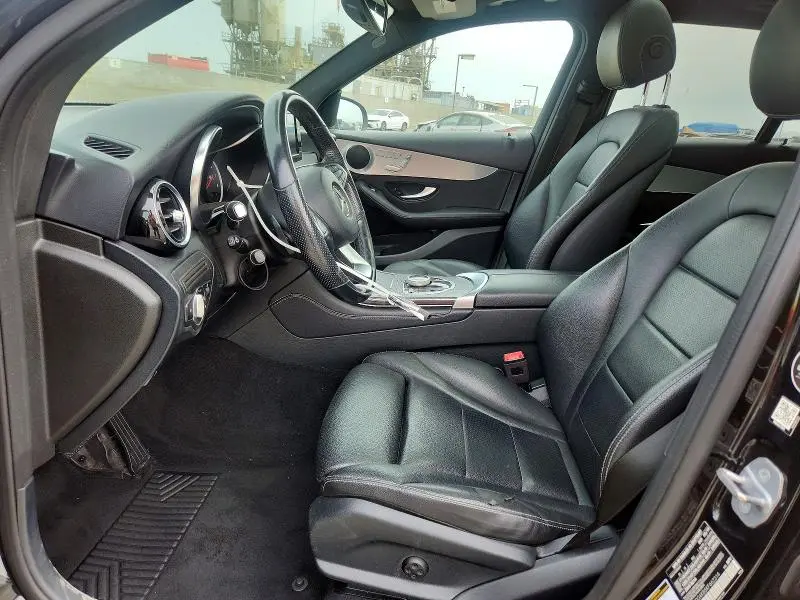 2019 MERCEDES-BENZ GLC 300 4MATIC  