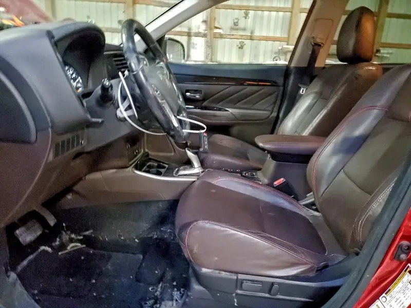 2018 MITSUBISHI OUTLANDER SE  