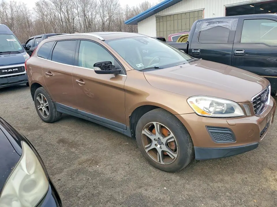 2013 VOLVO XC60 T6  