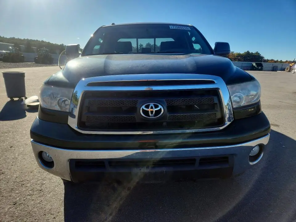 2013 TOYOTA TUNDRA DOUBLE CAB SR5  