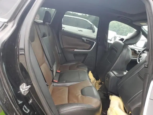2016 VOLVO XC60 T6 PREMIER  