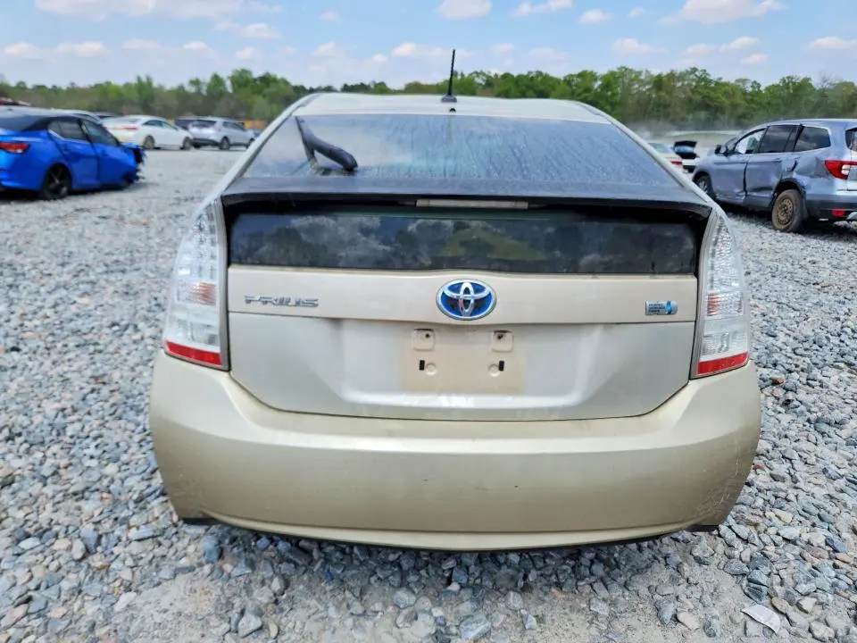 2010 TOYOTA PRIUS II  