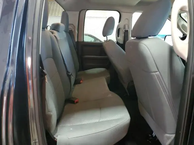 2018 RAM 1500 ST