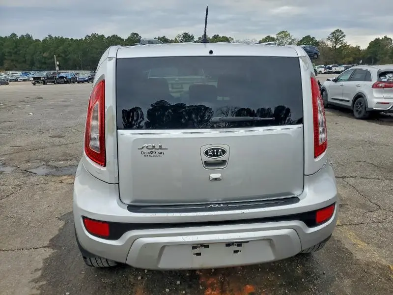 2012 KIA SOUL +  
