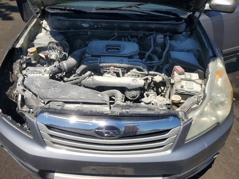 2010 SUBARU OUTBACK 2.5I PREMIUM  