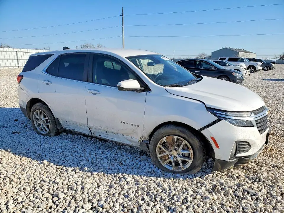 2022 CHEVROLET EQUINOX LT  