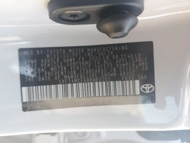 2024 TOYOTA COROLLA XSE  