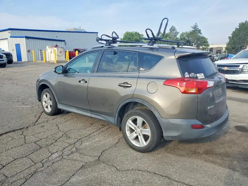 2013 TOYOTA RAV4 XLE  
