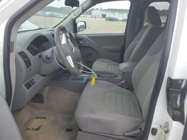 2017 NISSAN FRONTIER S  