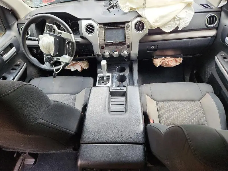 2019 TOYOTA TUNDRA SR5  