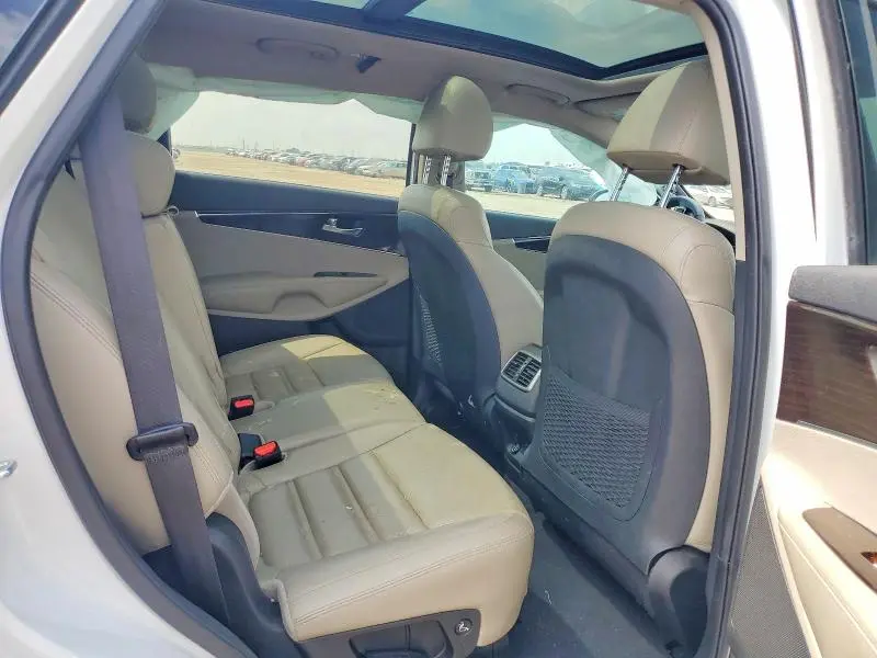 2020 KIA SORENTO EX V6  