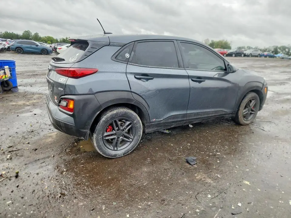 2020 HYUNDAI KONA SE  