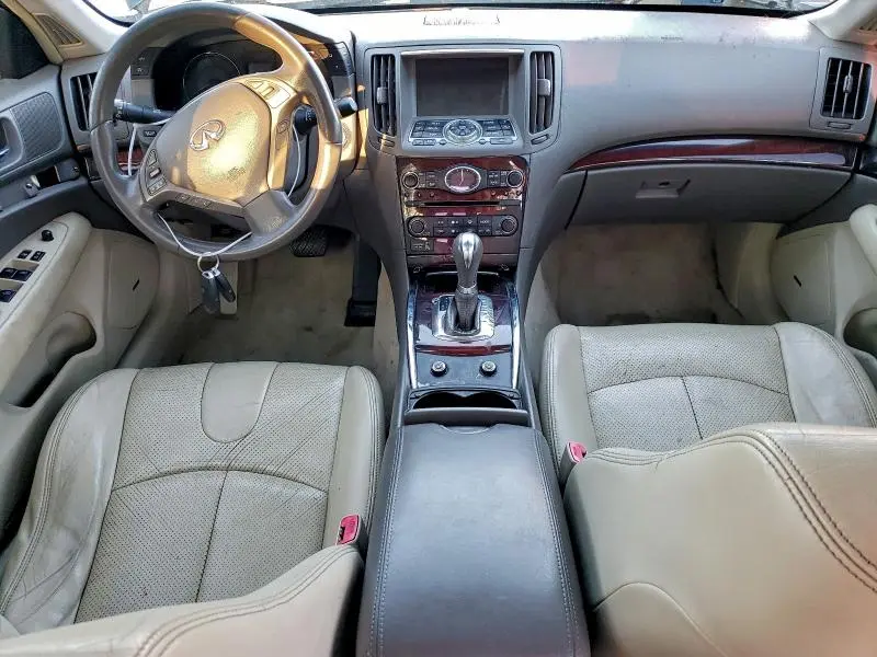 2010 INFINITI G37 BASE  