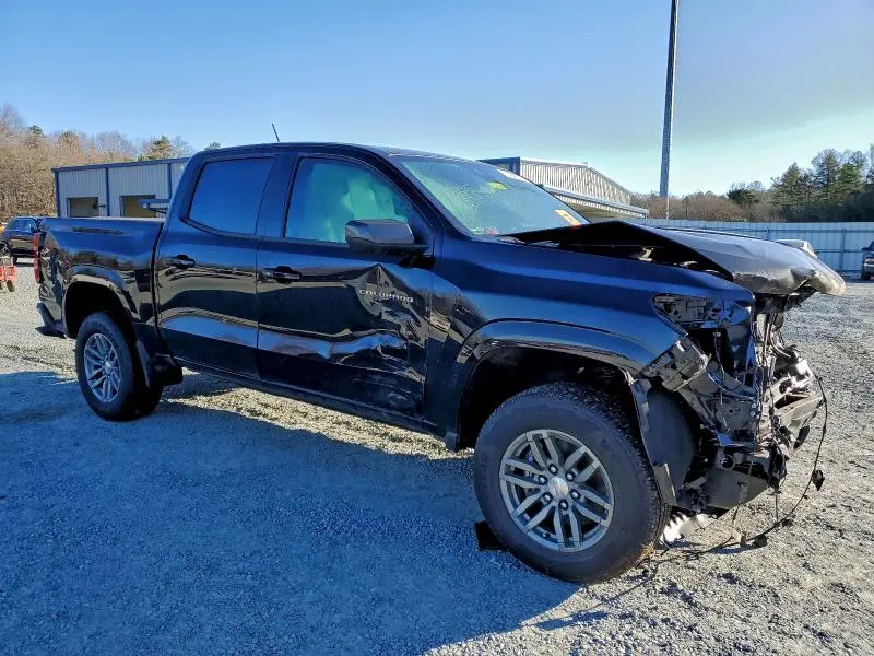 2024 CHEVROLET COLORADO LT  