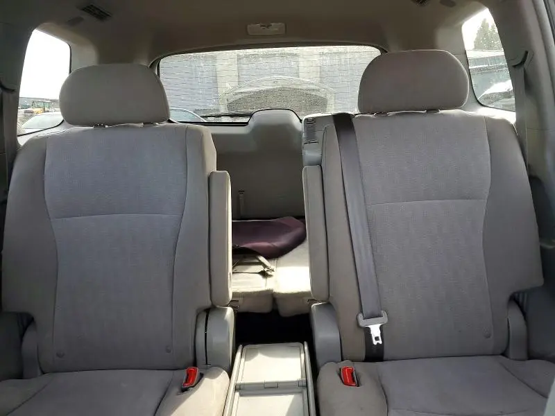 2012 TOYOTA HIGHLANDER BASE  