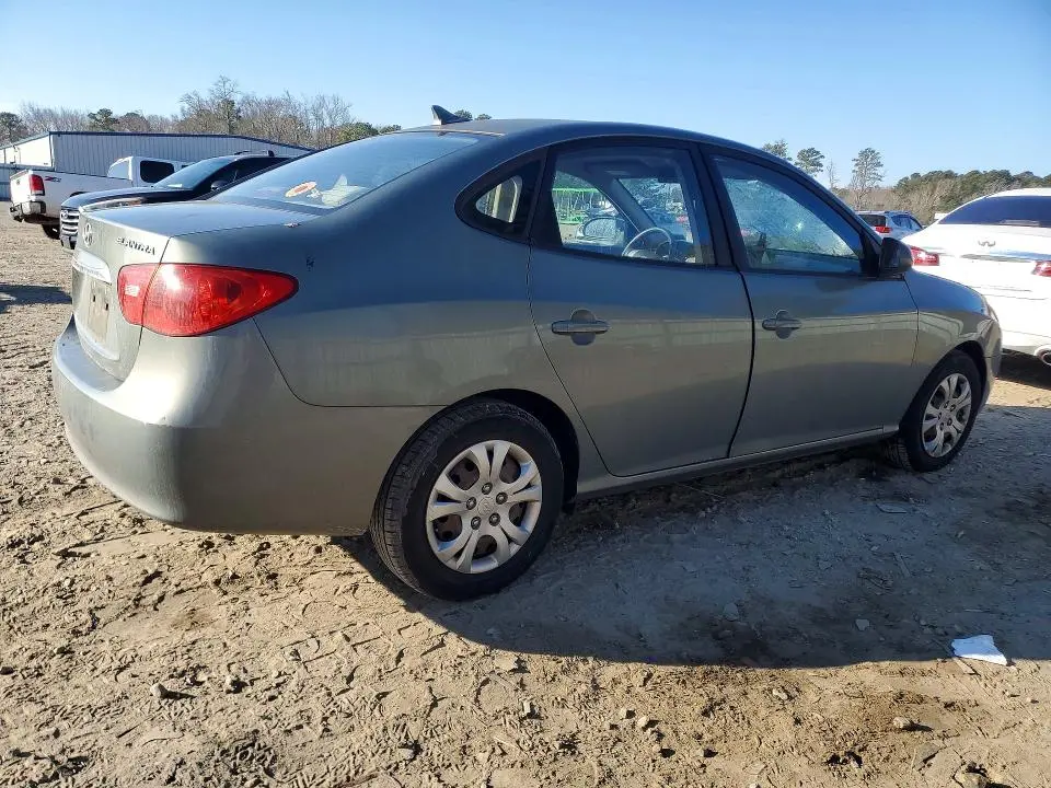 2010 HYUNDAI ELANTRA BLUE  
