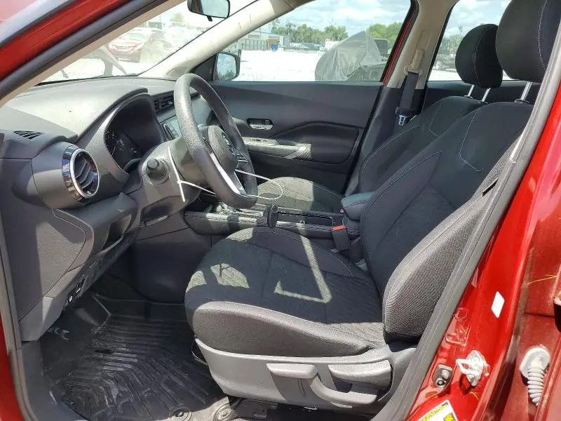 2021 NISSAN KICKS SV  