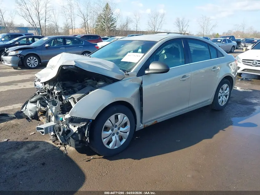 2012 CHEVROLET CRUZE LS