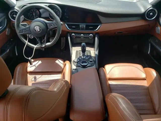 2017 ALFA ROMEO GIULIA TI  