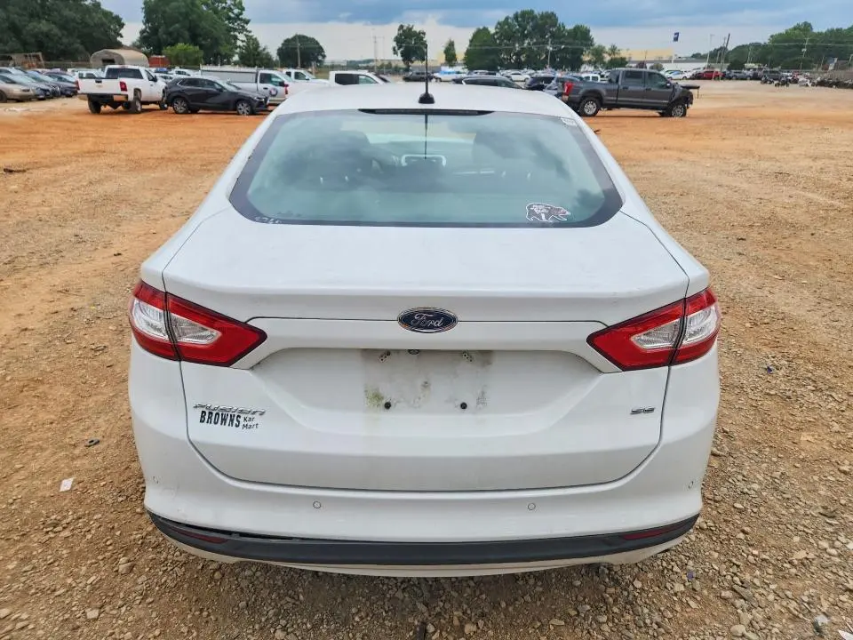 2016 FORD FUSION SE  