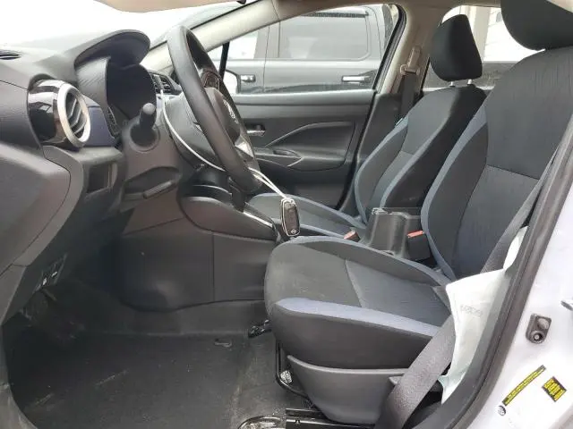 2024 NISSAN VERSA SV  