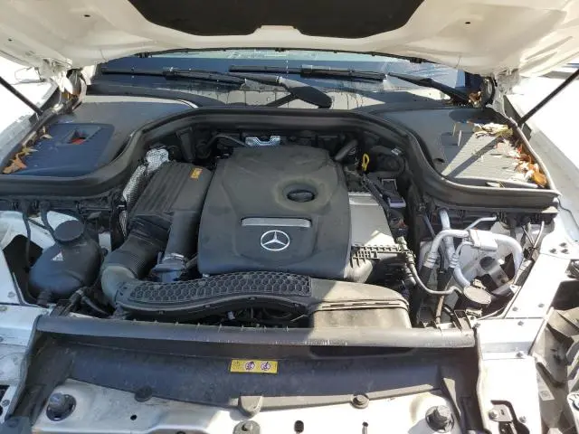 2018 MERCEDES-BENZ GLC 300  