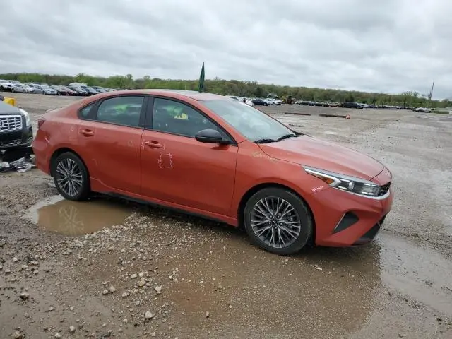 2023 KIA FORTE GT LINE  