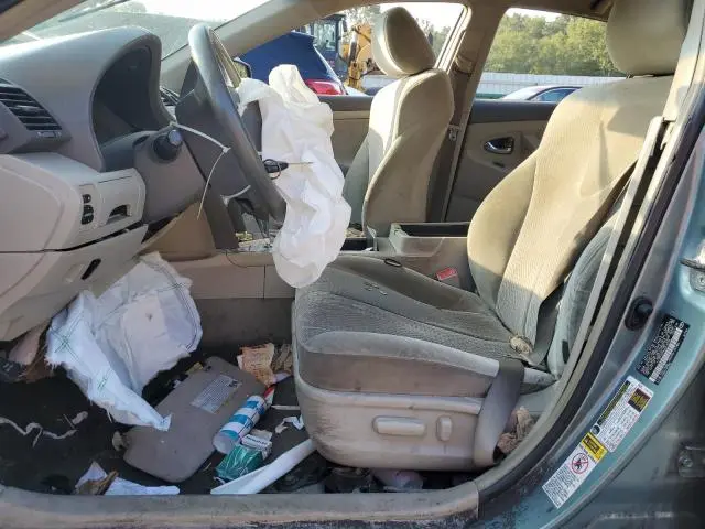 2010 TOYOTA CAMRY BASE  