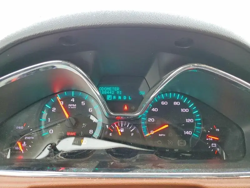 2015 CHEVROLET TRAVERSE LT  