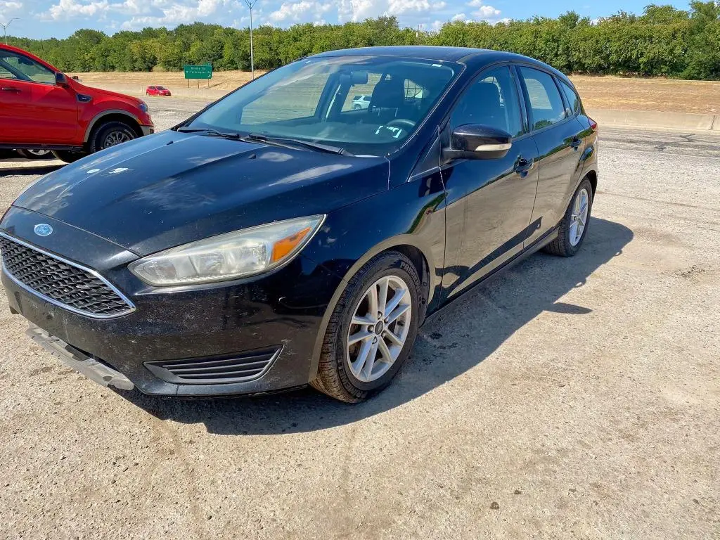 2015 FORD FOCUS SE  