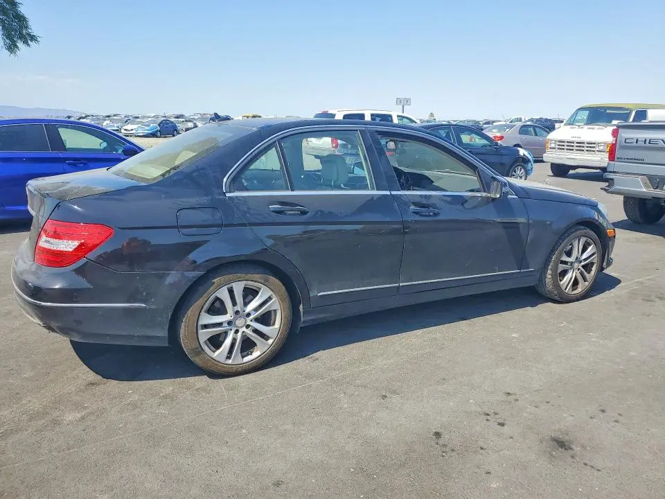 2014 MERCEDES-BENZ C 250  