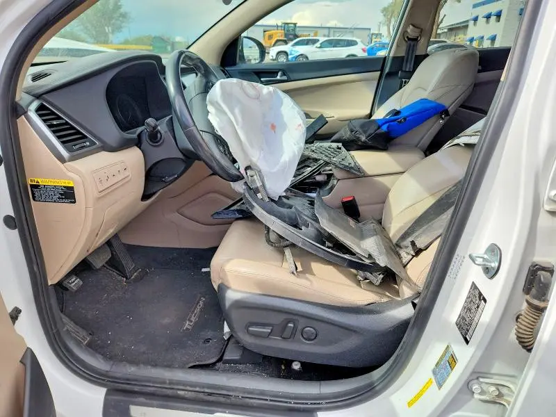 2016 HYUNDAI TUCSON LIMITED  