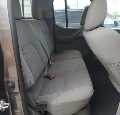 2019 NISSAN FRONTIER S  