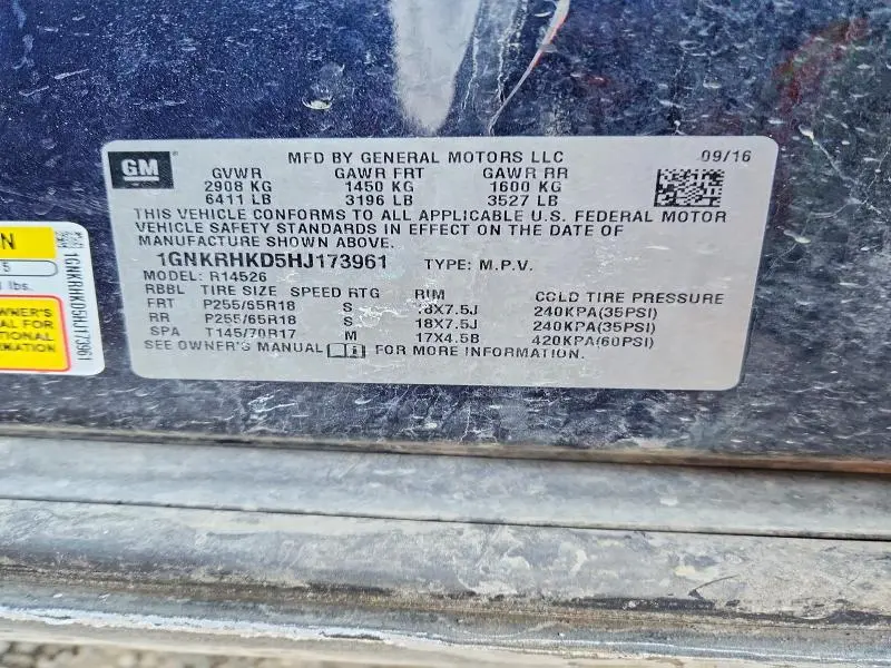 2017 CHEVROLET TRAVERSE LT  