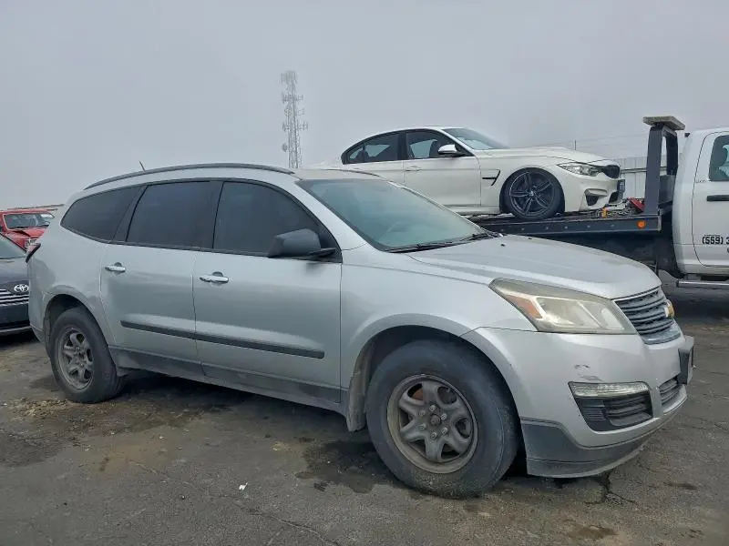 2015 CHEVROLET TRAVERSE LS  