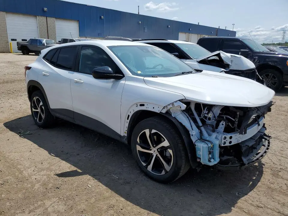 2024 CHEVROLET TRAX 1RS  