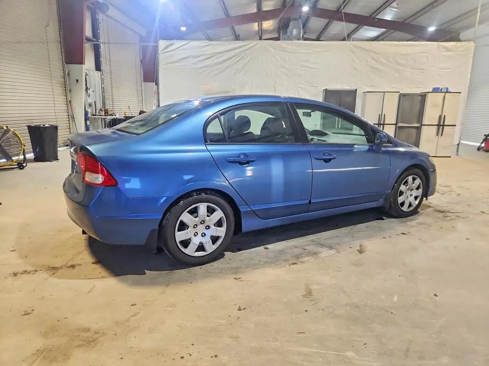 2011 HONDA CIVIC LX  