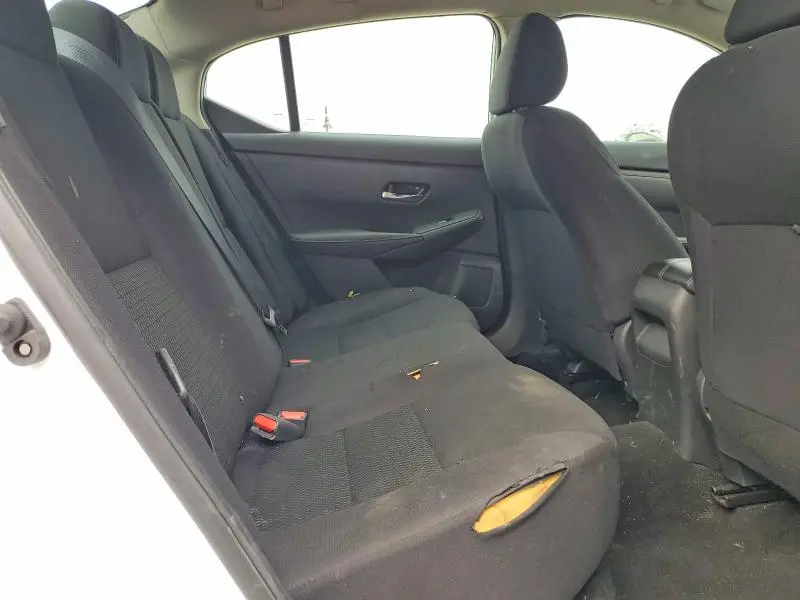 2022 NISSAN SENTRA S  