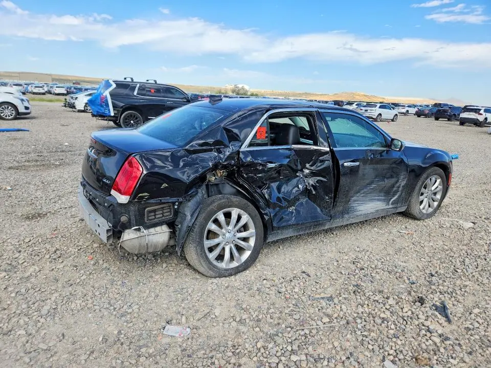 2018 CHRYSLER 300 LIMITED  