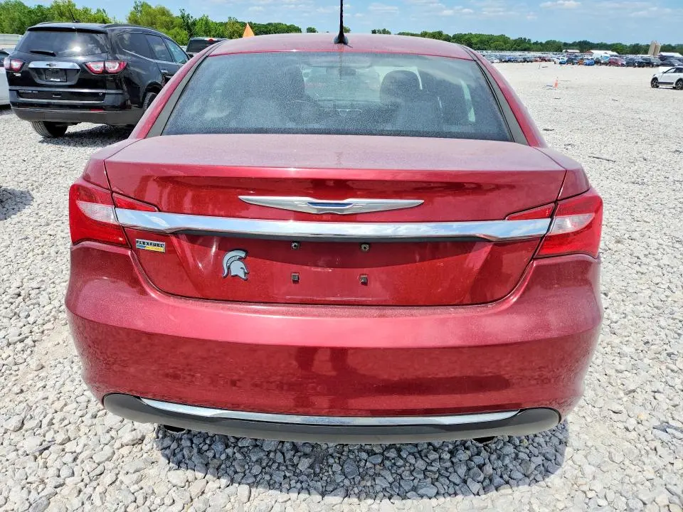 2013 CHRYSLER 200 LX  